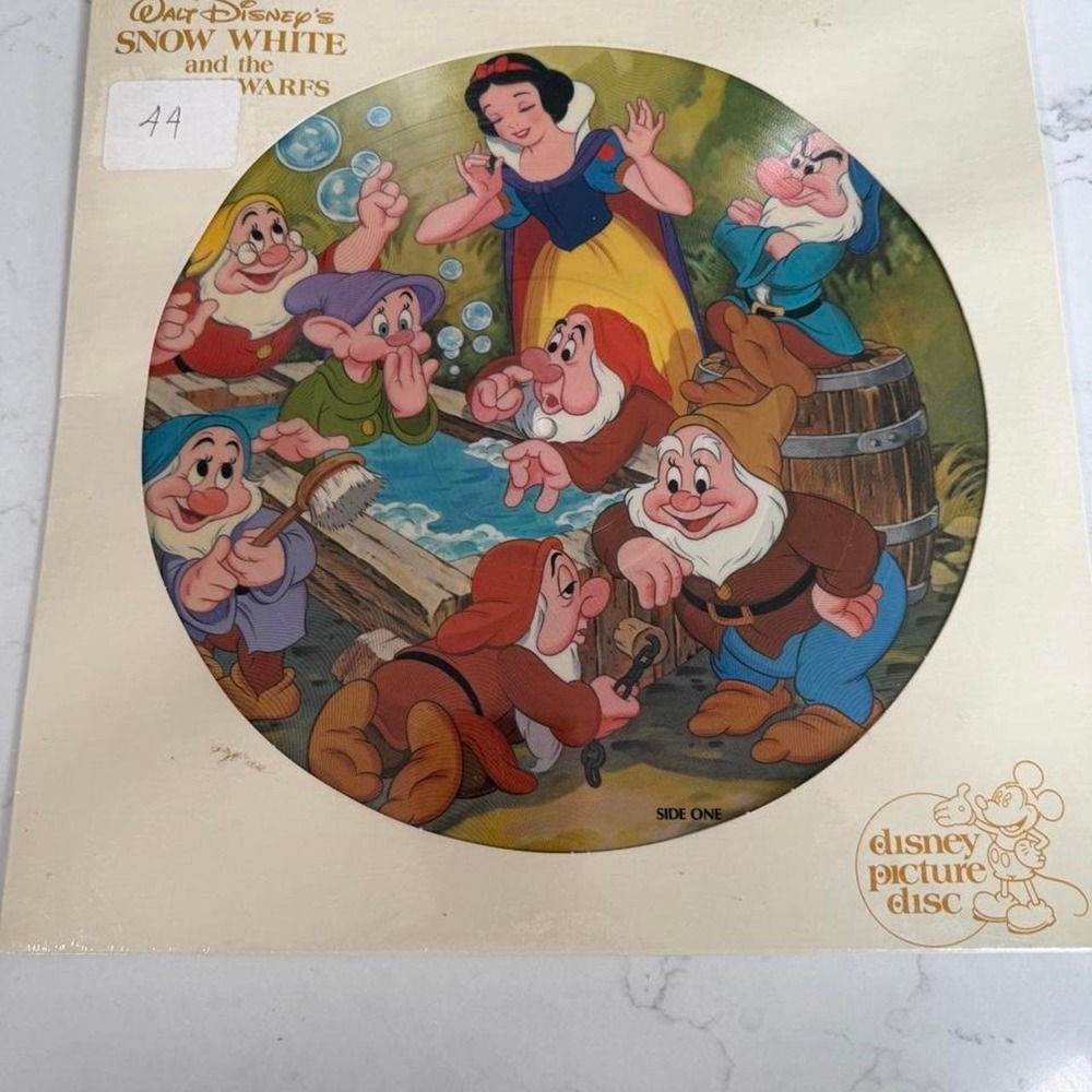 Vintage 1980 Disney Snow White Seven Dwarfs Picture Disc LP Sealed Vinyl 3101